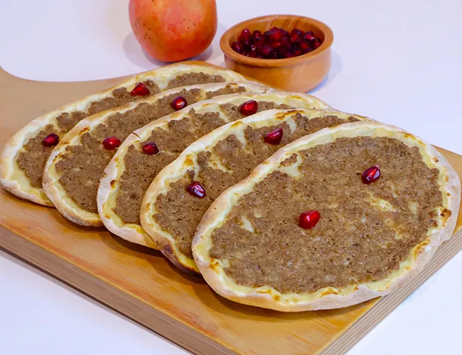 Shami Safiha With Pomegranate Molasses 5 Pcs