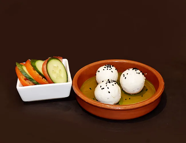 Labneh Balls Plate