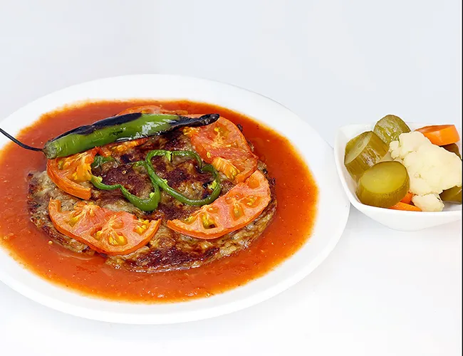 Meat With Tomato Tray